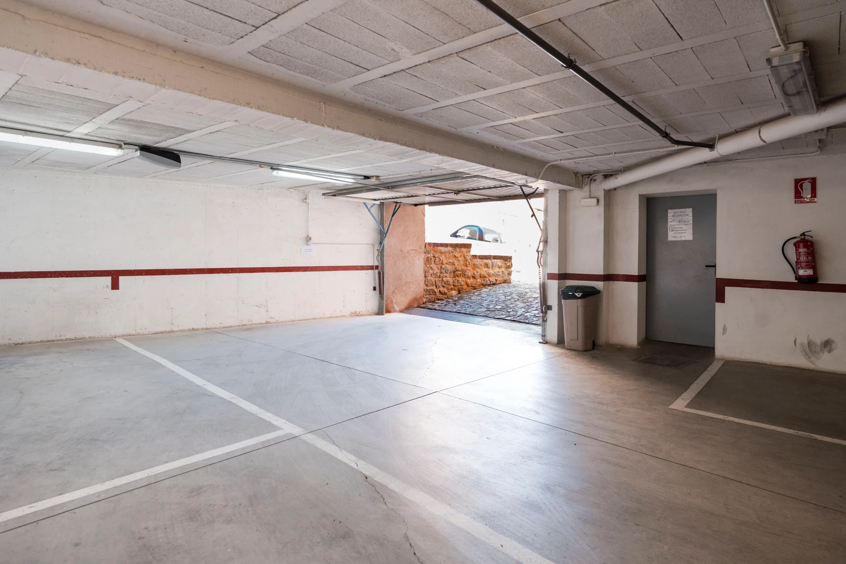 Parking Hotel Albarrán en Albarracín